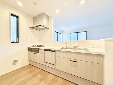 �L�b�`���@�������L���C�ɕЕt���A�g���₷���L�b�`��