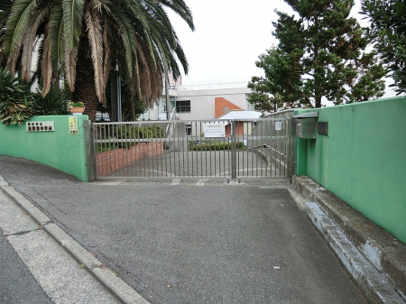 ���ӊ��@���w�Z 410m ���l�s����ԑ䏬�w�Z