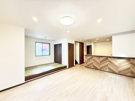 ���r���O�@���������R�Ɖ�b�����܂��A�S�n�悢�ЂƂƂ�