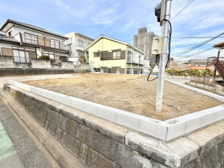 ���ӊ��@���w�Z 500m �C�V���s�����{���w�Z