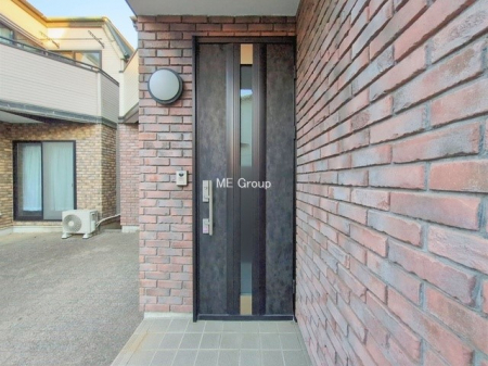 ���ց@�O��