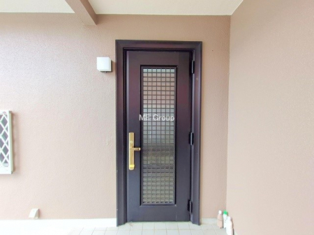 ���ց@�O��