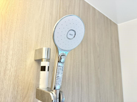 ���̑����ρ@�ݔ����茳�ŊȒP�Ɏ~���ł��邽�߁A���̖��ʌ��������炷���Ƃ��ł��܂��B