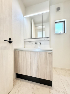 ���ʑ�E���ʏ��@���������̏������X���[�Y�ɂł���L���ł�