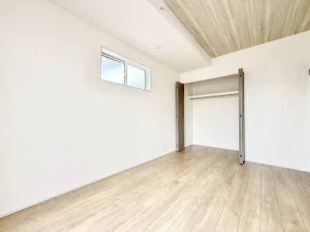 �Q���@����