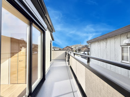 �o���R�j�[�@������ ���̃R�[�q�[���̐�����y���ށA�����̏ꏊ