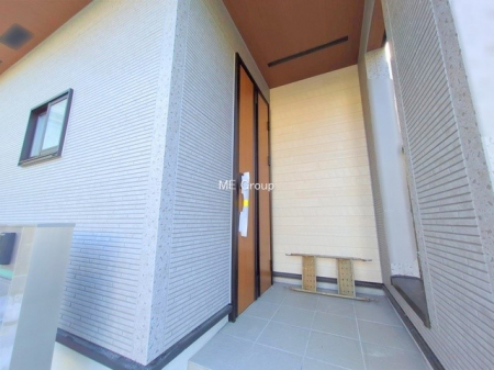 ���ց@�O��