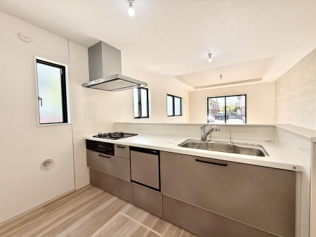 �L�b�`���@�����������������Ԃ����܂��A�Ί炠�ӂ��L�b�`��