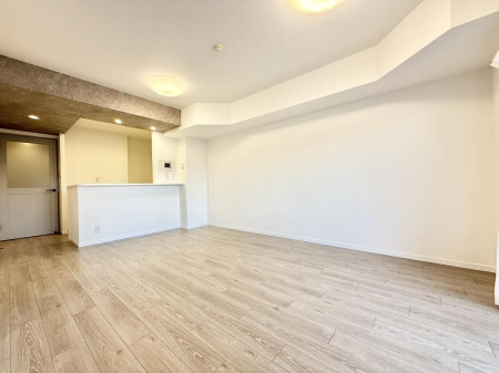 ���r���O�@���������났�ƏΊ炪�W�܂�A�S���܂郊�r���O