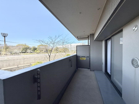 �o���R�j�[�@������ ��𒭂߂Ȃ���A�ق��ƈꑧ������ʂȋ��