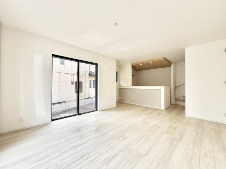 ���r���O�@���������C�ɓ���̏ꏊ�ŁA�̂�т�Ƃ������Ԃ�