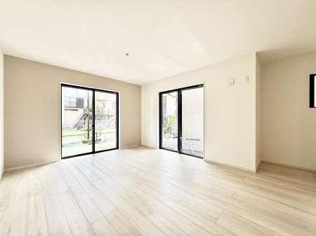 ���r���O�@�������Ƒ��̎��Ԃ��ʂ�A���K�Ŗ��������