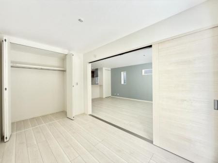 �q�������@�������Ƌ�⃌�C�A�E�g�����R�ɔz�u�ł��邽�ߎg�����肪�ǂ����K�ɉ߂����܂�