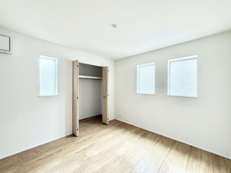 �q�������@�������v���C�x�[�g��ԂƂ��ĐÂ��ŗ�������������񋟂��Ă���܂�