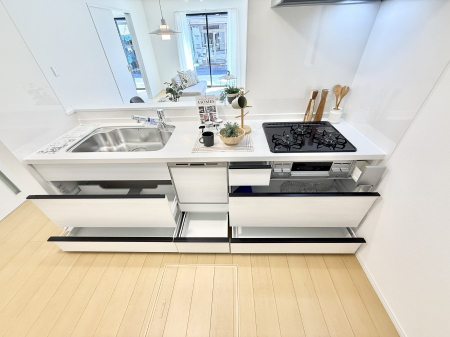 �L�b�`���@�����������������Ԃ����܂��A�Ί炠�ӂ��L�b�`��