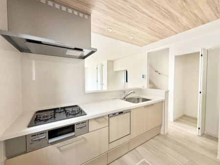 �L�b�`���@�������A�C�f�A�L����A�N���G�C�e�B�u�ȗ������