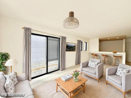 ���r���O�@���������R�Ɖ�b�����܂��A�S�n�悢�ЂƂƂ�