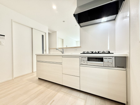 �L�b�`���@�������Ƒ����J��[�߂�A������̂���L�b�`��