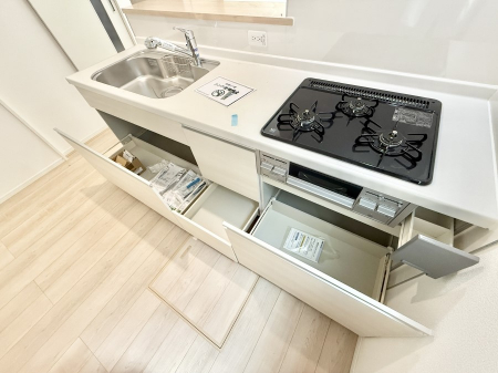 �L�b�`���@�����������������Ɗy�����Ȃ�A���K�ȃL�b�`�����