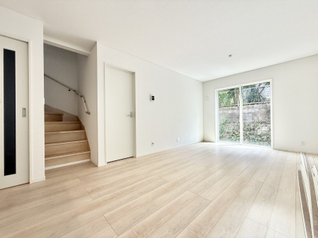 ���̑����ρ@���������C�Ȃ���������ʂɂ���A�����̋��