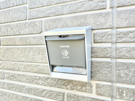 ���̑����ρ@�ݔ�������ŊȒP�ɏ[�d�ł��A�G�R�ȃJ�[���C�t���T�|�[�g