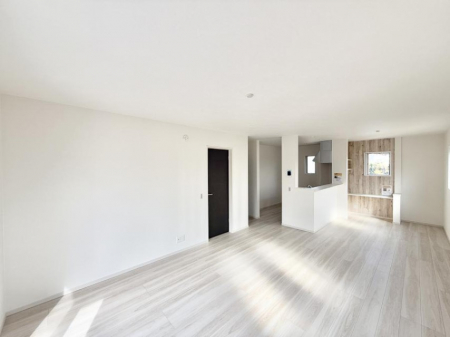 ���r���O�@���������R�Ɖ�b�����܂��A�S�n�悢�ЂƂƂ�