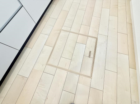 ���̑����ρ@�ݔ����B�ꂽ���[�X�y�[�X�ŉƑS�̂��X�b�L��