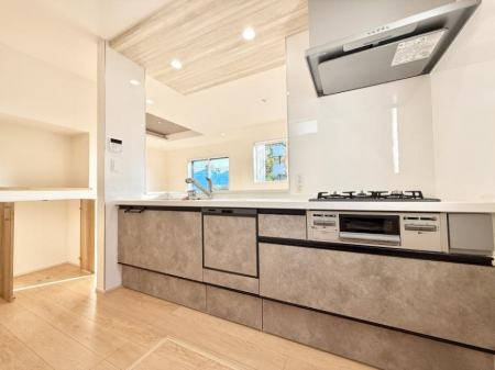 �L�b�`���@�����������������Ɗy�����Ȃ�A���K�ȃL�b�`�����