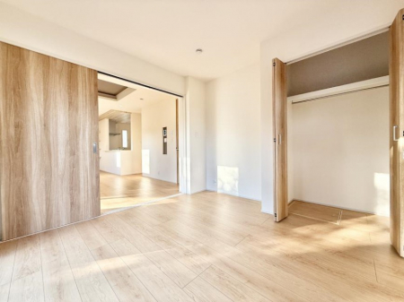 �q�������@�������Ƌ�⃌�C�A�E�g�����R�ɔz�u�ł��邽�ߎg�����肪�ǂ����K�ɉ߂����܂�