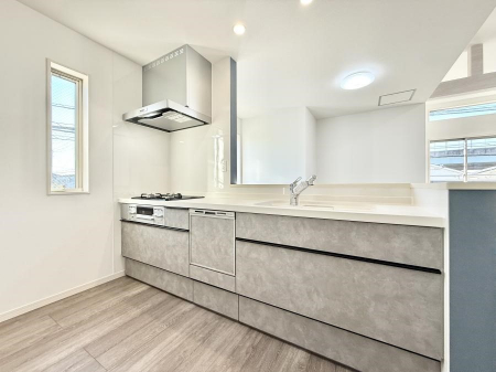 �L�b�`���@���������y���݂ƐH�ׂ�K����͂���L�b�`��