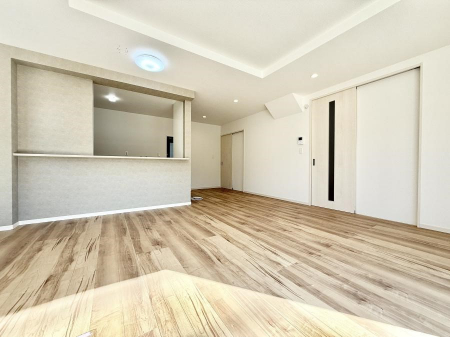 ���r���O�@�������V���v���������ґ�A��؂Ȑl�Ɖ߂����S���قǂ�����