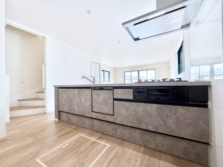 �L�b�`���@�������V���v���Ŕ������S�n�悢���Ԃ𐶂ރL�b�`�����