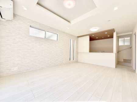 ���r���O�@�������S���������ꏊ�A�������߂����郊�r���O