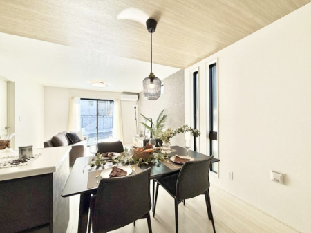 ���r���O�@�������V���v���������ґ�A��؂Ȑl�Ɖ߂����S���قǂ�����