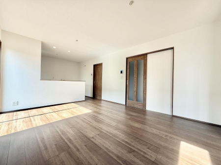 ���r���O�@�������S���������ꏊ�A�������߂����郊�r���O