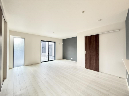 ���r���O�@���������C�ɓ���̏ꏊ�ŁA�̂�т�Ƃ������Ԃ�