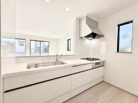 �L�b�`���@�������L���C�ɕЕt���A�g���₷���L�b�`��