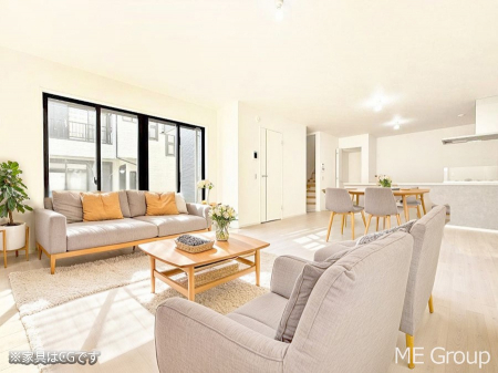 ���̑����ρ@�ݔ����B�ꂽ���[�X�y�[�X�ŉƑS�̂��X�b�L��