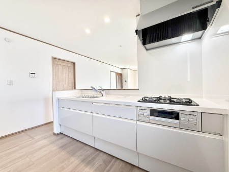 �L�b�`���@�������V���v���ŋ@�\�I�A�����g���₷���L�b�`��