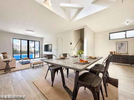 ���r���O�@�������������������͋C�ŁA�����b�N�X�ł�����K�ȋ��