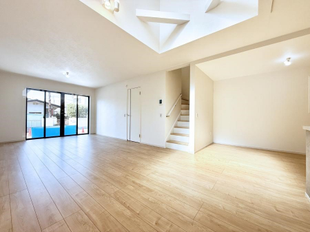 ���r���O�@���������ƕ���������A�����b�N�X�ł�����