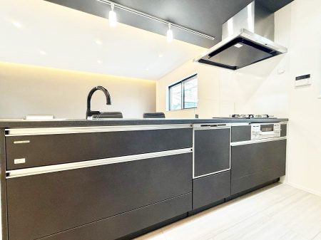 �L�b�`���@�������L���C�ɕЕt���A�g���₷���L�b�`��