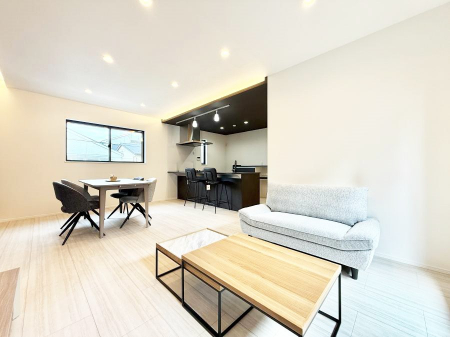 ���r���O�@�������V���v���������ґ�A��؂Ȑl�Ɖ߂����S���قǂ�����