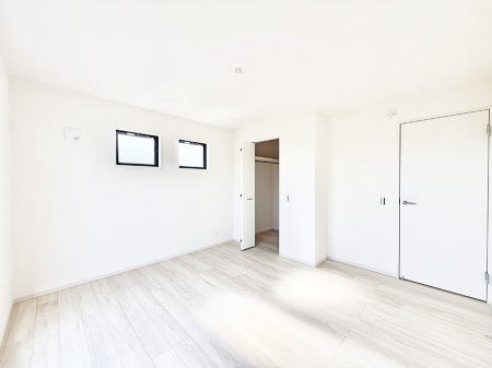 �q�������@�������d����׋��̃X�y�[�X�Ɏg�����ƂŁA�W�����₷���Â��Ȋ��������܂�