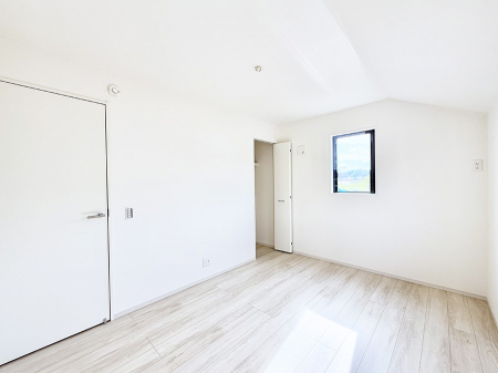 ���̑����ρ@�����������������F�����̂������ŉ��₩�Ȏ��Ԃ��y���߂܂�