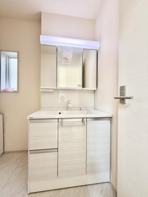 ���ʑ�E���ʏ��@�������Ƒ��݂�Ȃ��g���₷���z�u�ł�