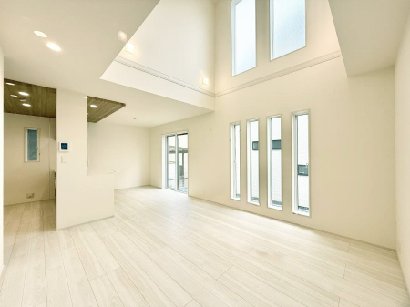 ���r���O�@�������Ƒ��̎��Ԃ��ʂ�A���K�Ŗ��������