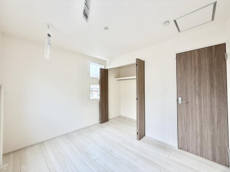 �q�������@�������v���C�x�[�g��ԂƂ��ĐÂ��ŗ�������������񋟂��Ă���܂�