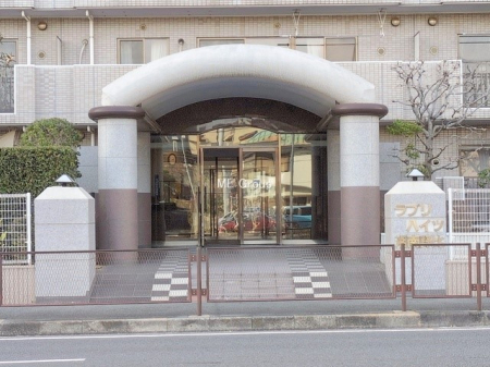 �G���g�����X�@�O�ρ��A�邽�тɈ��S����^���Ă����A���J�ɊǗ����ꂽ���L���