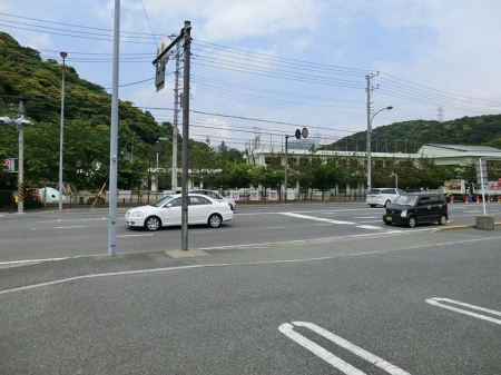 ���ӊ��@�c�t���E�ۈ牀 600m ���c�t��